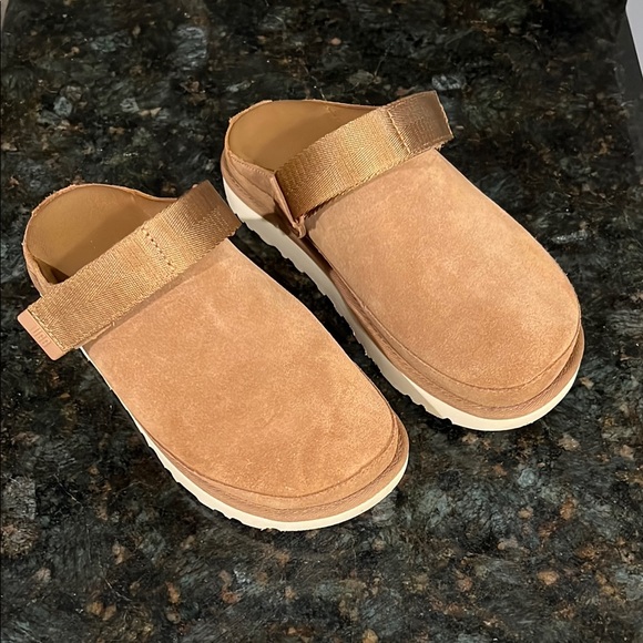 Men's Tan Suede Slip-On Shoes - Picture 1 of 5
